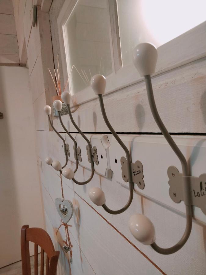 Chambre Familiale Anna "Mon Lit Au Pre" , Jusqu'A 4 Adultes Et 2 Enfants Avec Piscine Familles, Couples Ou Femmes Seulement Pontours Eksteriør billede
